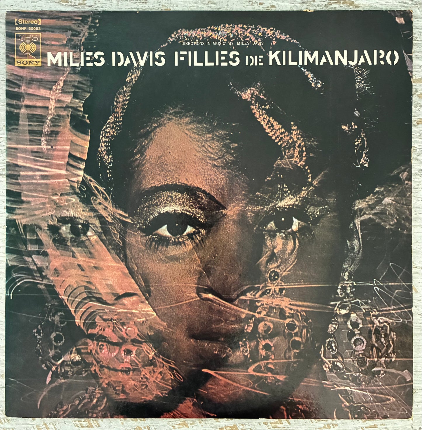 Miles Davis - Filles De Kilimanjaro (1969 Japanese Pressing 12" Vinyl) (Used/2nd Hand)