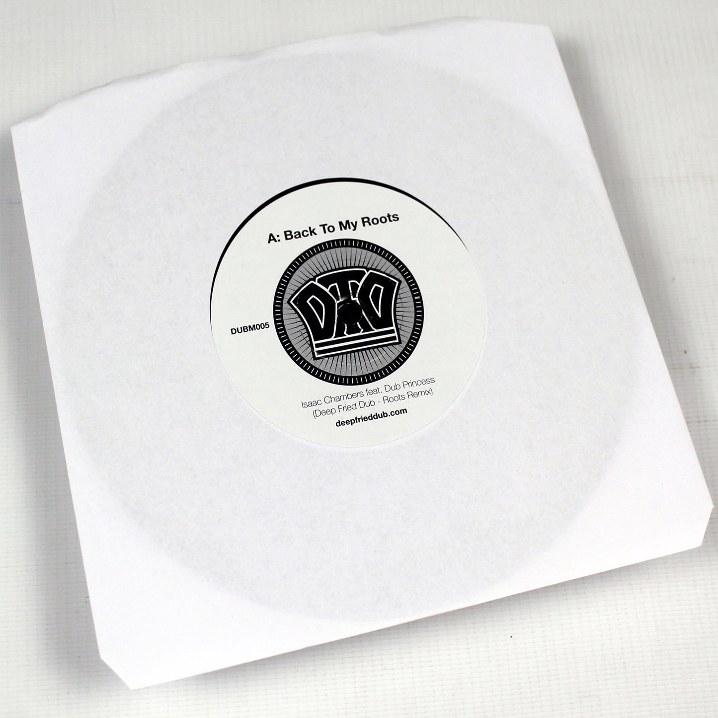 Isaac Chambers feat Dub Princess - Back To My Roots (7" Vinyl)